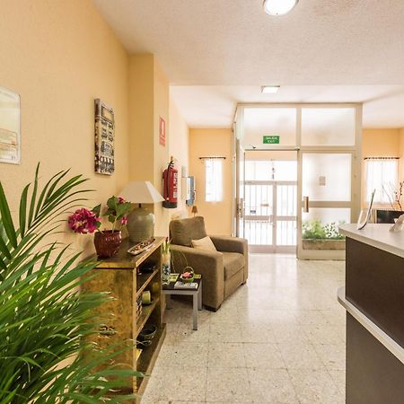 Hostal Arkanta Arganda Del Rey Bagian luar foto