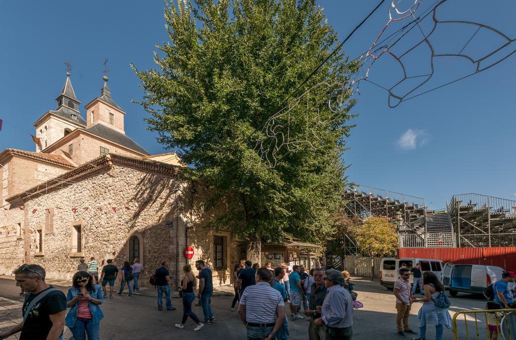Hostal Arkanta Arganda Del Rey Bagian luar foto