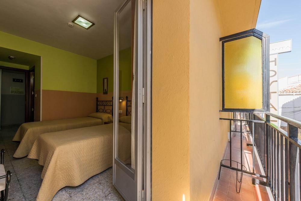 Hostal Arkanta Arganda Del Rey Bagian luar foto